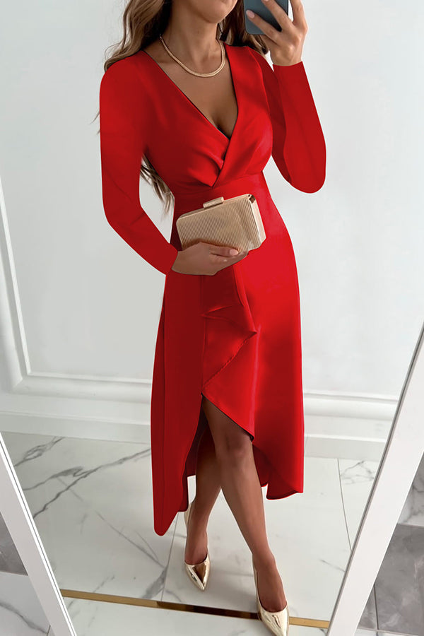 Robe midi élégante à manches longues, volants et charme